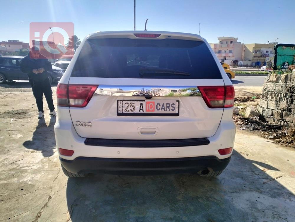 جيب جراند شيروكي